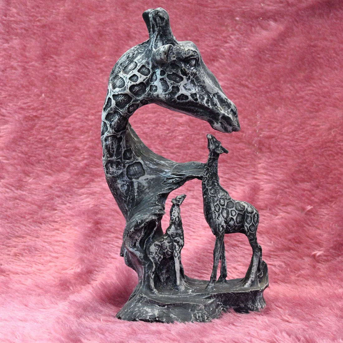 Antique Bronze Finish BIG Giraffe Family Figurine FOR Home/office Decor/gifting/vastu/good Luck Decorative Showpiece Polyresin      